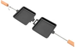 Voorkant 35 Petromax Gietijzeren Sandwichijzer Met Handstang 49,5 Cm